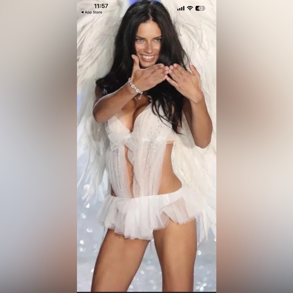 Victoria’s Secret collector’s  M, limited edition, fashion show item.